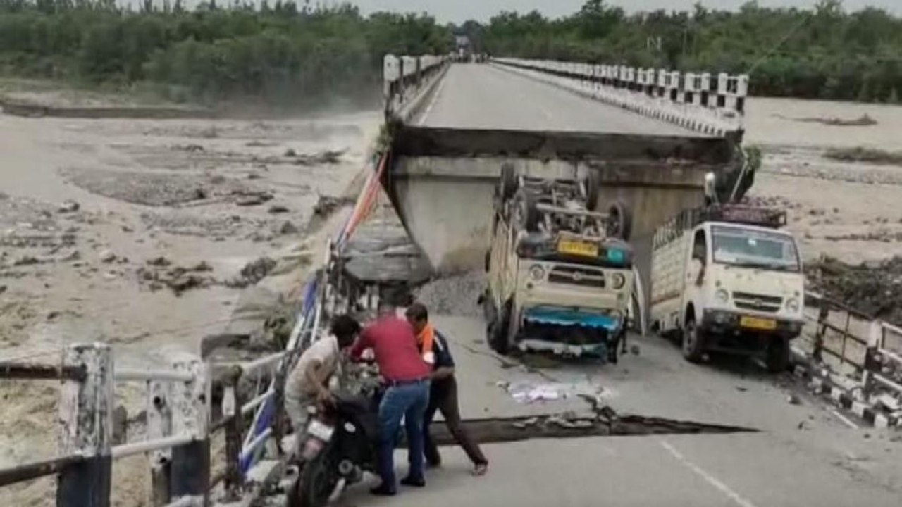 Dehradun-Rishikesh bridge collapses due to heavy rainfall