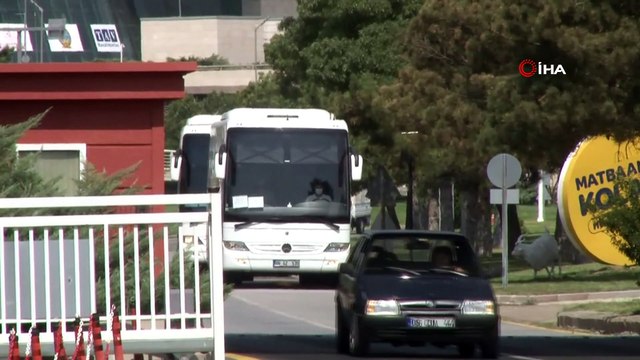 Afganistan'da görevli olan Türk Silahlı Kuvvetler personelini taşıyan ikinci uçak yurda dönüş yaptı