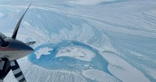 Au Groenland, des scientifiques de la NASA ont capturé des images impressionnantes de la fonte des glaces