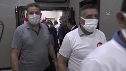 Diyarbakır anneleri, Bağlar Belediye Başkanı Beyoğlu'nu ziyaret etti