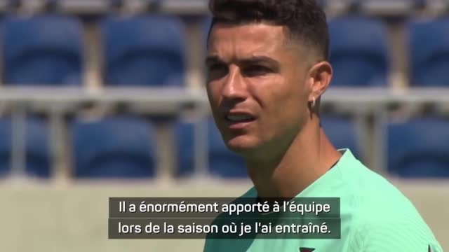 Transferts - Allegri : Ronaldo n'a pas l'intention de rester à la Juventus