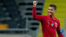 Cristiano Ronaldo'nun Manchester United'a transferi sonrası herkes aynı repliği paylaştı: Hayatın kuralı bu yeğen