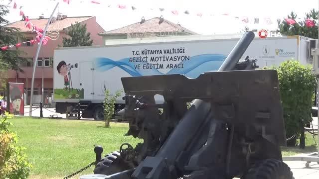 Son dakika haber | Dumlupınar Şehitliği'nde çocuklara motivasyon eğitimi