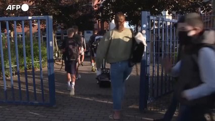 Green pass a scuola da domani, e' attesa per App