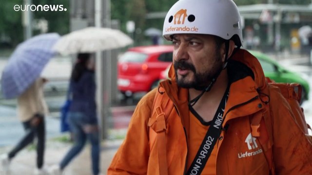 Un ex-ministre afghan devient livreur en Allemagne