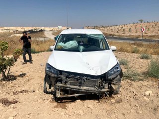 Son dakika haberleri! Alternatif yolu deneyen sürücü kaza yaptı