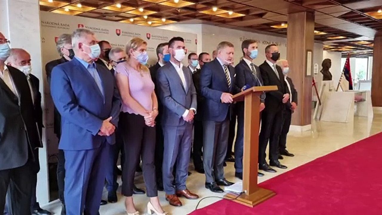 ZÁZNAM: TK strany SMER-SD k odvolávaniu R. Mikulca