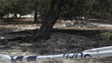 El cadáver calcinado en Vallecas tenía amputados todos los dedos