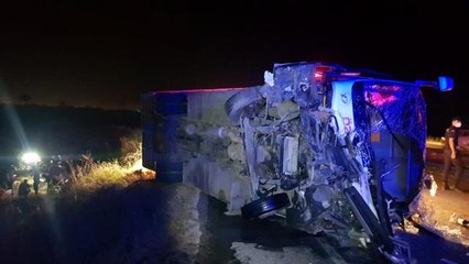 Son dakika haberleri! Manisa'da işçi servisi otomobille çarpıştı: 3 ölü, 4 yaralı