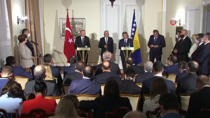 - Cumhurbaşkanı Erdoğan: “Afganistan’daki sivillerimizi ülkemize taşıdık, tüm ekiplerimizi çektik”- “Afganistan’da 20 yıldır çok büyük emeklerimiz oldu”