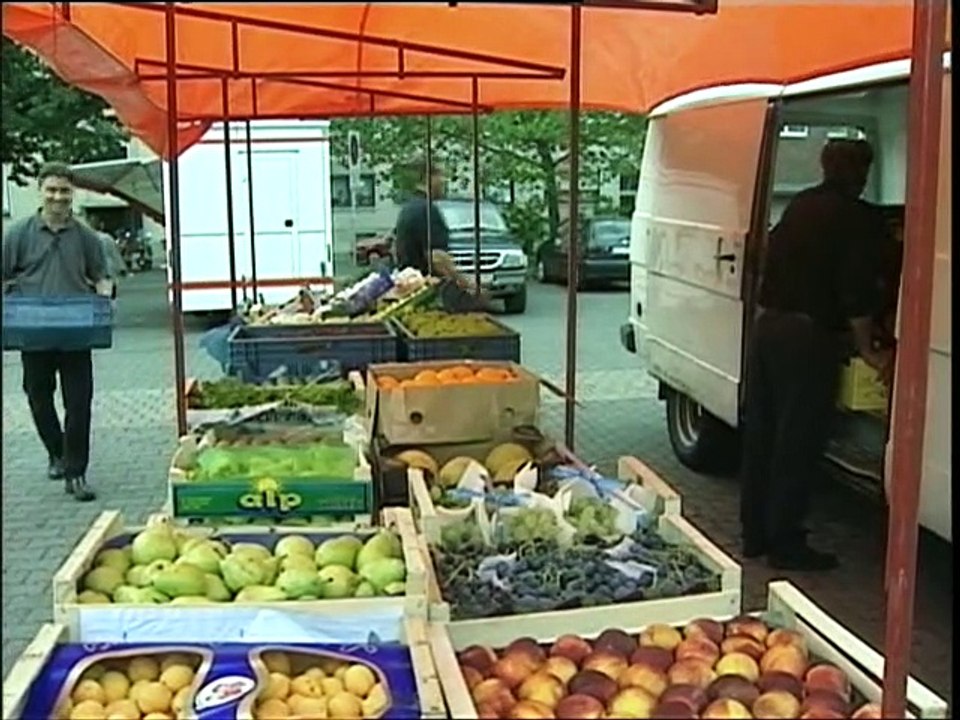 Die Fussbroichs - Folge 83 Sechserlei Tomaten