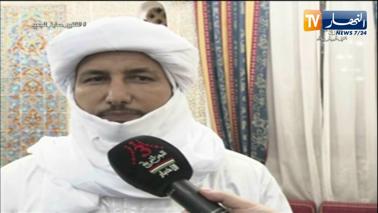 رمطان لعمامرة يجتمع مع الحركات الموقعة على إتفاق السلم والمصالحة بمالي