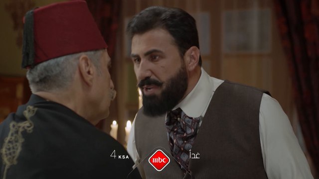 يوصي رجل على فراش الموت بترك صندوق صغير محكم الإغلاق في عهدة صهره.. ما هي الأمانة التي توجد في داخله؟ تابعوا #حارة_القبة ابتداءً من يوم غد على #MBC1