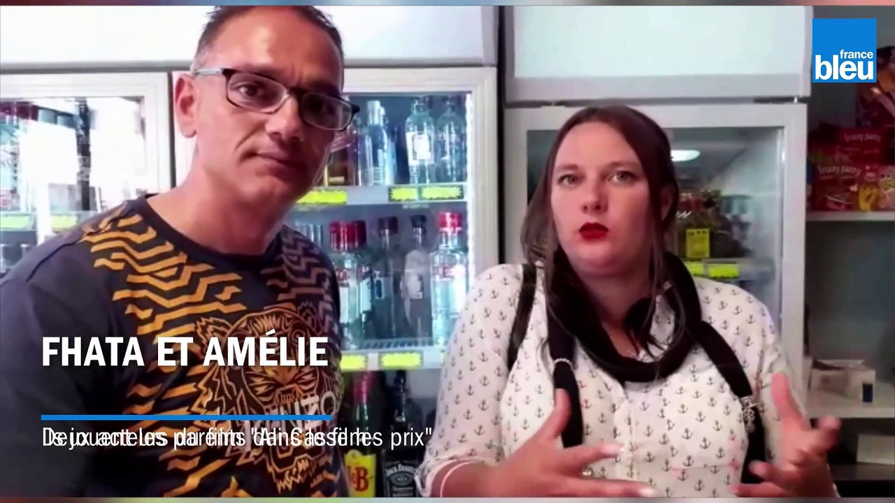 Fhata Hakar, qui joue le père, et Amélie qui joue la mère dans le film