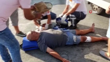 Sahil Güvenlik botu ile çarpışan tekne battı...Panik anları cep telefonu kamerasında