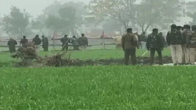 Haryana: Lathicharge on protesting farmers in Karnal