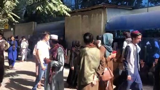 Καμπούλ: Η μεγάλη φυγή πριν εκπνεύσει το τελεσίγραφο των Ταλιμπάν