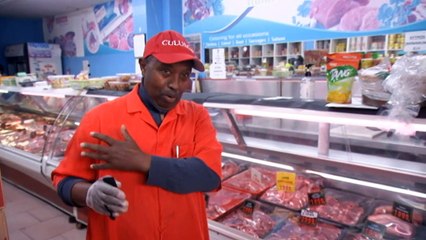 Melbourne community come forward to get essentials for isolating families