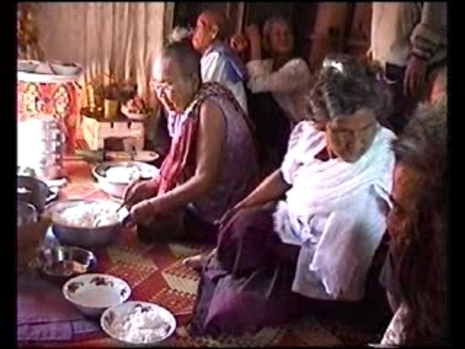 Chivorn visit cambodia 03