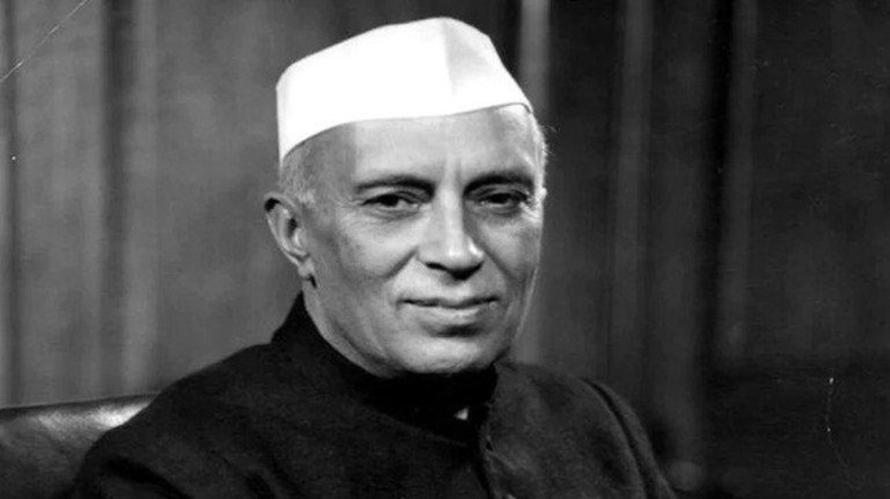 Exclusion of Nehru's image from 'Azaadi ka Amrit Mahotsav' celebrations stirs row