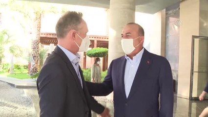 Çavuşoğlu: "Perşembe günü Kabil'de yaşanan terör saldırıları ülkedeki durumun ne kadar hassas olduğunu bir kere daha gösterdi"