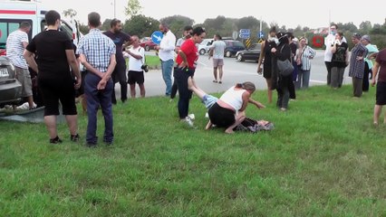 Sakarya'da iki otomobil çarpıştı: 1’i çocuk toplam 4 yaralı