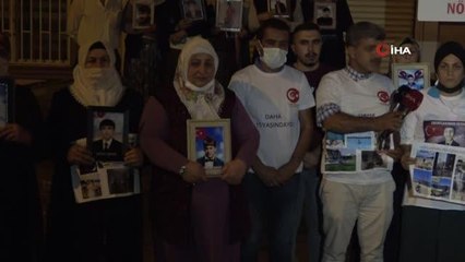 Diyarbakır'da evlat nöbeti gece de devam ediyor