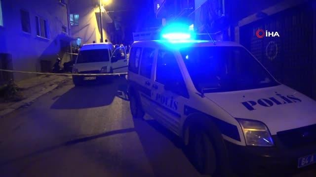 Cinnet getiren kadın kocasını bıçaklayarak öldürdü