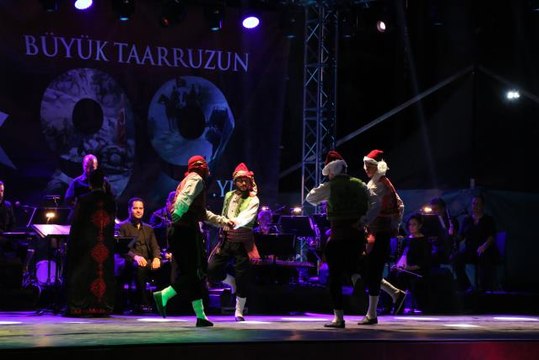 Zafer Yolu Varoluş Destanı konseri