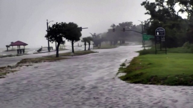 L'uragano Ida spegne New Orleans