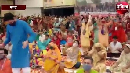 जन्माष्टमी पर देवकीनंदन महाराज ने कृष्ण लीलाओं का किया वर्णन