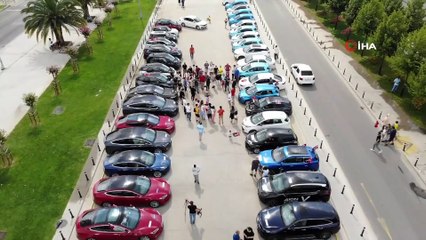 Maltepe’de elektrikli otomobillerden ‘sessiz’ 30 Ağustos konvoyu