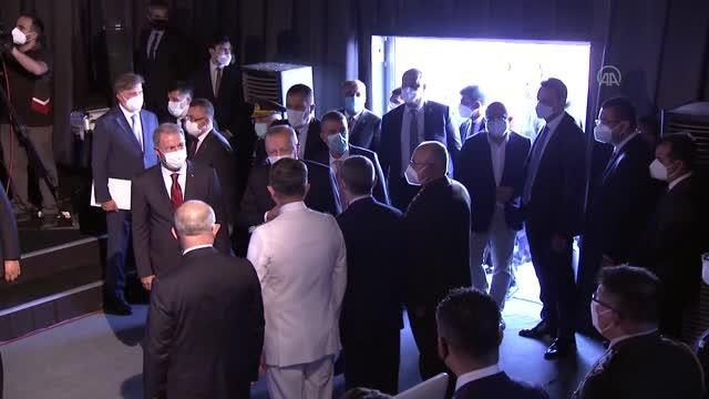 Cumhurbaşkanı Erdoğan: Cumhurbaşkanlığı Külliyesi ve Ay Yıldız Projesi gibi abide yapıların, temel işlevleri yanında millet ve devletlerin gücünün...