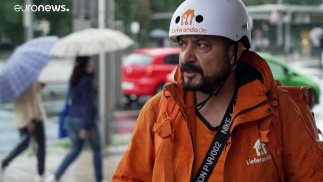 La storia di Sayed: ieri ministro in Afghanistan, oggi rider in Germania