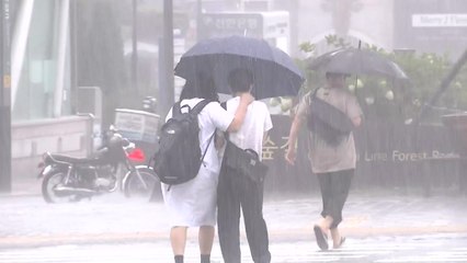 [날씨] 가을장마 이어 2차례 저기압...300mm 게릴라 호우 / YTN