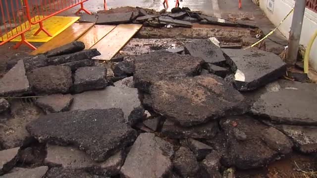La tromba de agua en Sagunto, Canet y Benicassim causa graves inundaciones
