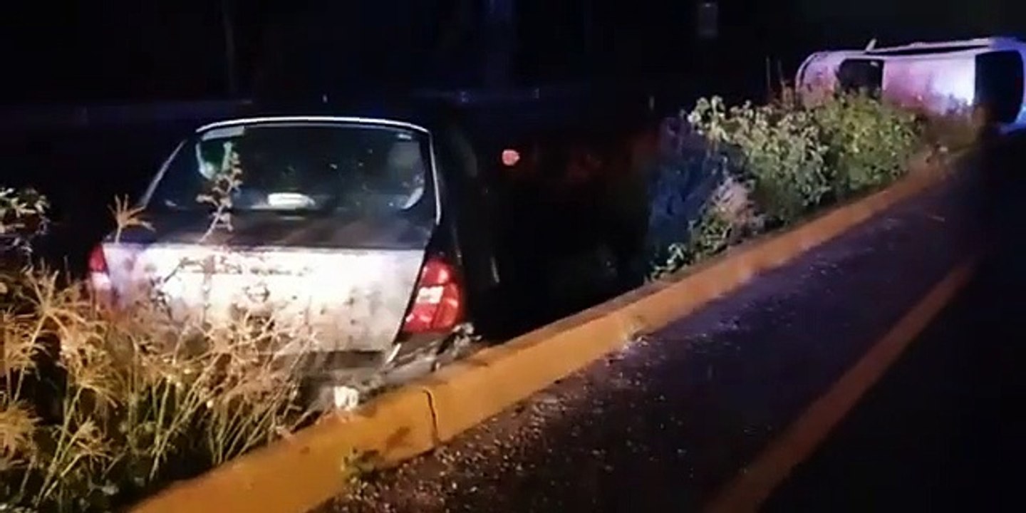 Ocasiona choque y volcadura para luego huir_360P