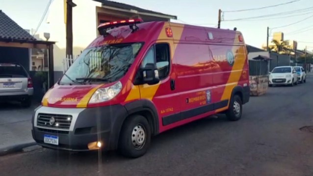 Idosa de 80 anos cai dentro de casa e é socorrida pelo Siate no Bairro Parque Verde