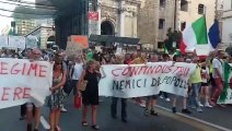 ITALY- PROTESTING AND CHANTING ITALY, FRANCE UNITED