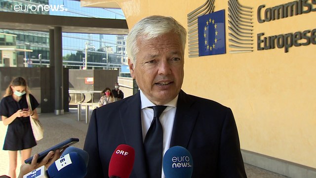 L'Ue congela i soldi del Recovery a Polonia e Ungheria