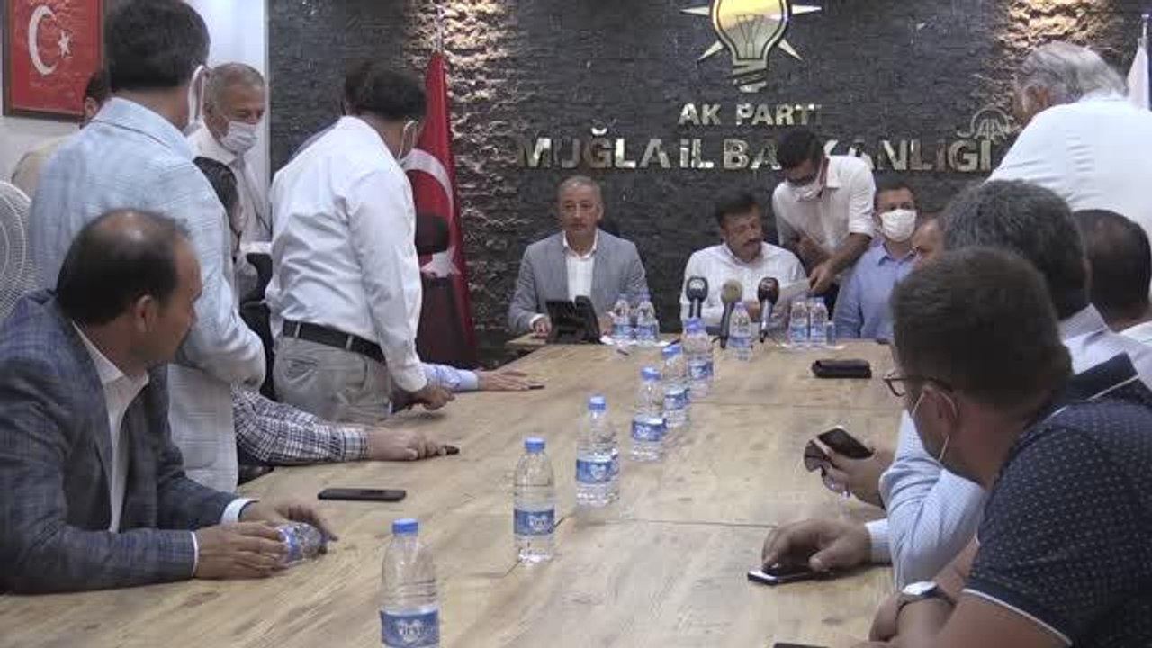 Yanan alanları inceleyecek AK Parti heyeti, hazırlanan raporu Cumhurbaşkanı Erdoğan'a sunacak (2)