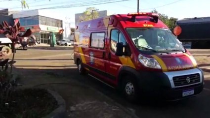 Idoso de 68 anos fica ferido após colisão entre carros na Rua Rio da Paz