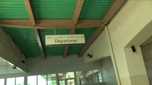 الجزيرة تتجول في الجانب المدني من مطار كابل بعد مغادرة القوات الأميركية