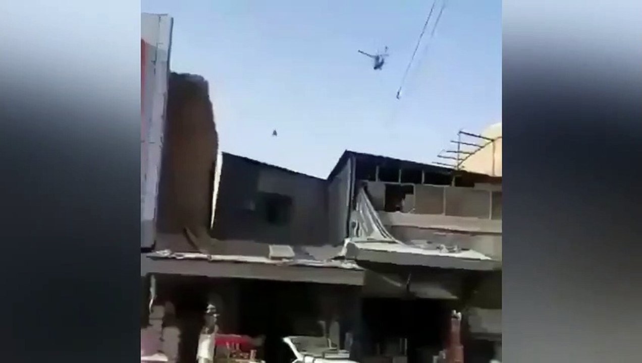 Helikoptere asarak idam mı ettiler? Sosyal medyayı sallayan görüntüler