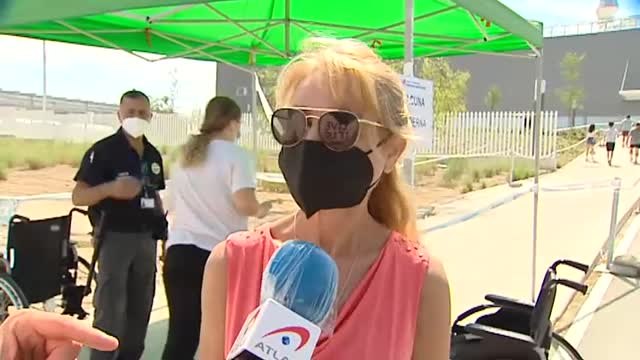 Sin colas, sin esperas, sin cita y 24 horas: así es la vacunación a finales de agosto