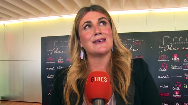 Carlota Corredera saca las garras por Rocío Carrasco nuevamente al recibir un premio como presentadora en Ávila