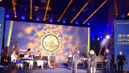 Commissione: Polonia rispetti sentenze Ue, ma gli eurodeputati chiedono azioni e non parole