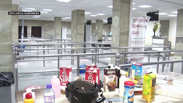 Entramos en el aeropuerto de Kabul, donde los talibanes campan a sus anchas