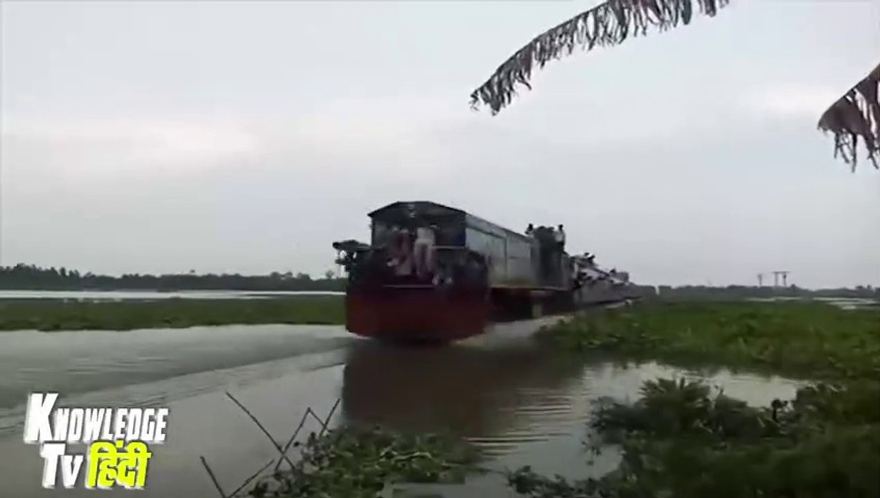 देखिये पानी के अंदर चलती ट्रेन ! दुबई से मुंब ( 480 X 854 )