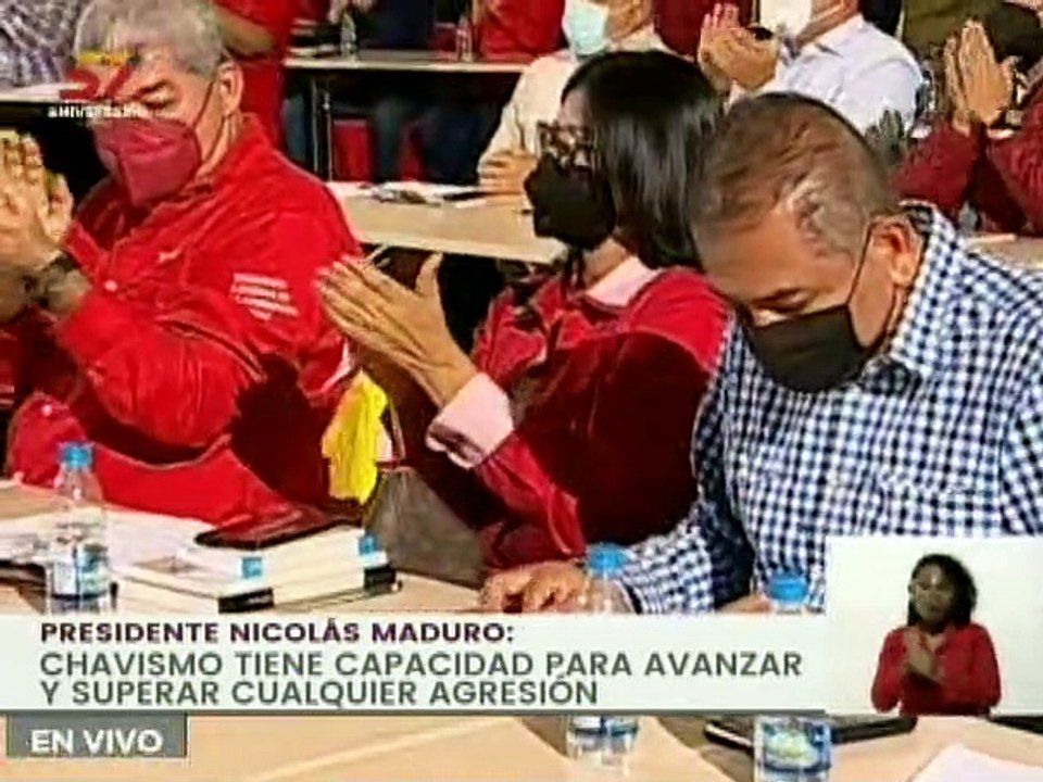 Pdte. Nicolás Maduro felicitó a la oposición venezolana por participar en las megalecciones del 21N